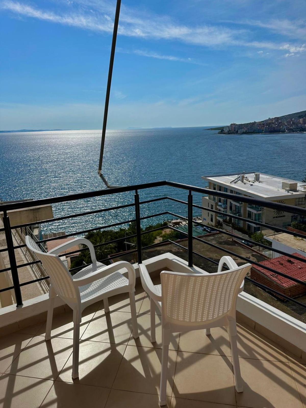 Esmeralda Apartaments Sarandë Eksteriør bilde