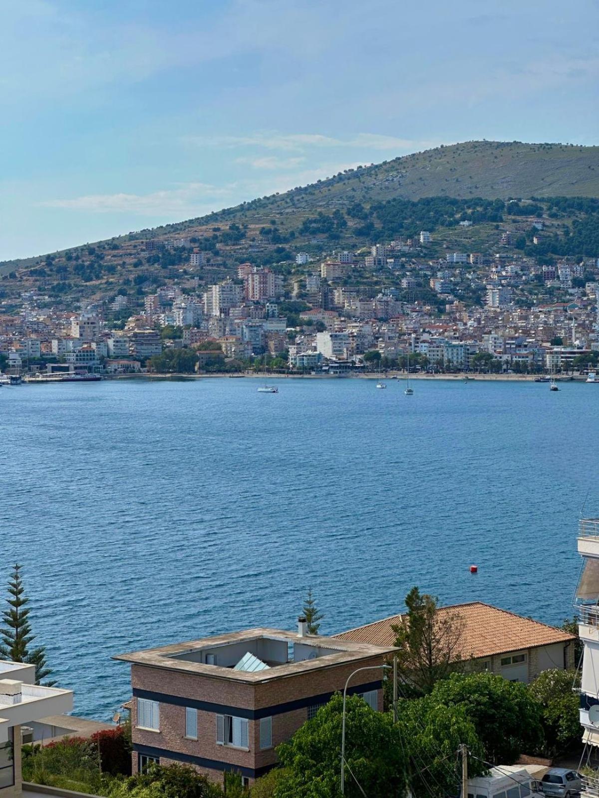 Esmeralda Apartaments Sarandë Eksteriør bilde