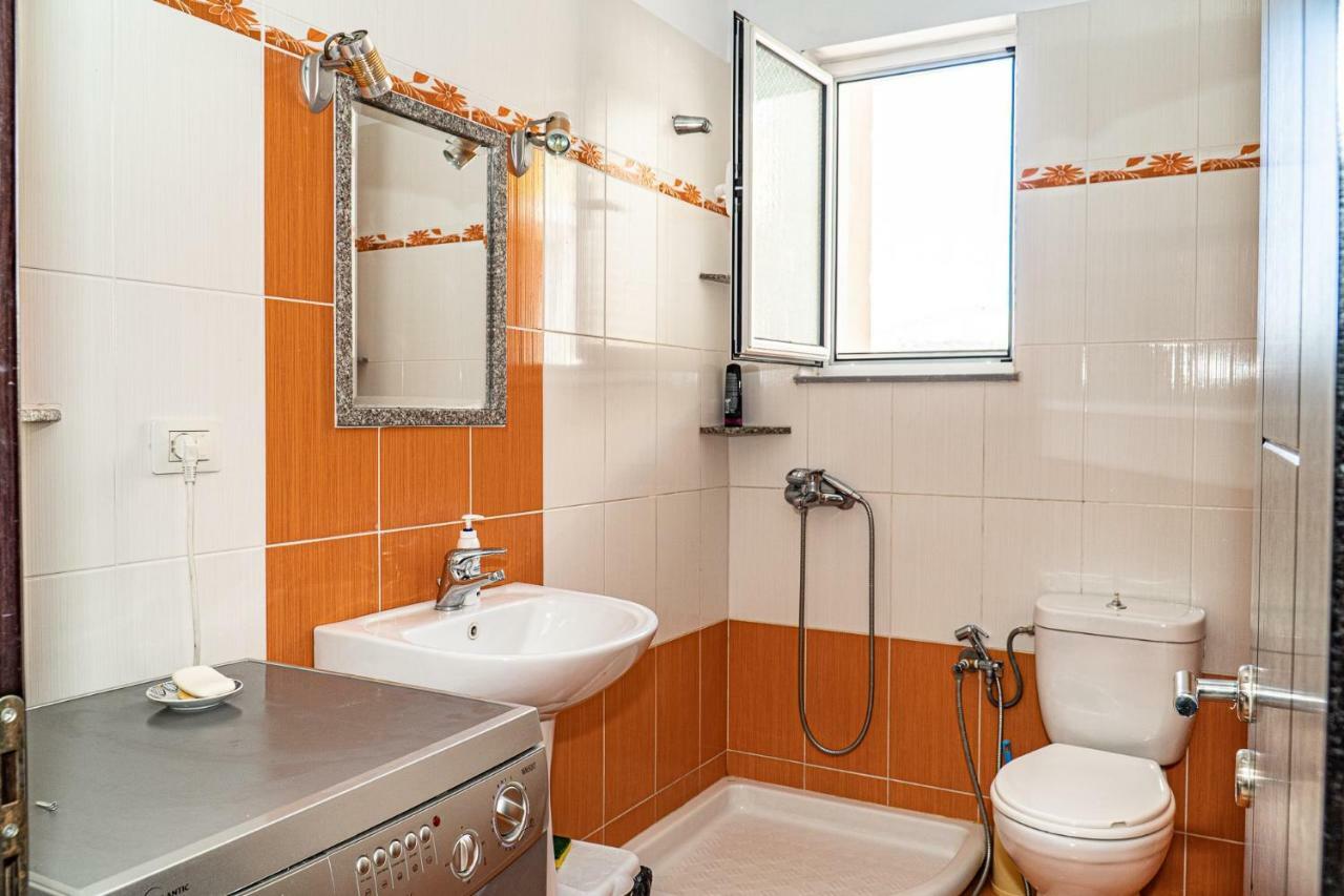 Esmeralda Apartaments Sarandë Eksteriør bilde